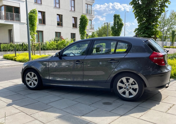 BMW Seria 1 cena 21000 przebieg: 195144, rok produkcji 2008 z Warszawa małe 121